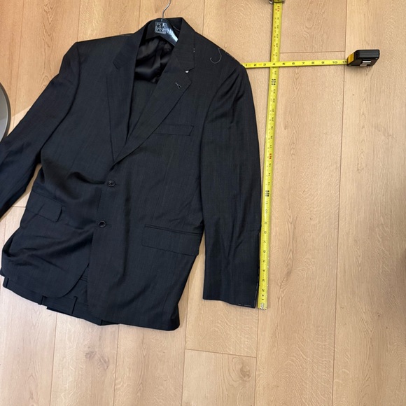 NEW，Jos. A. Bank Charcoal 44 Reg Complete 2pc Suit 39W Pants - Picture 12 of 16
